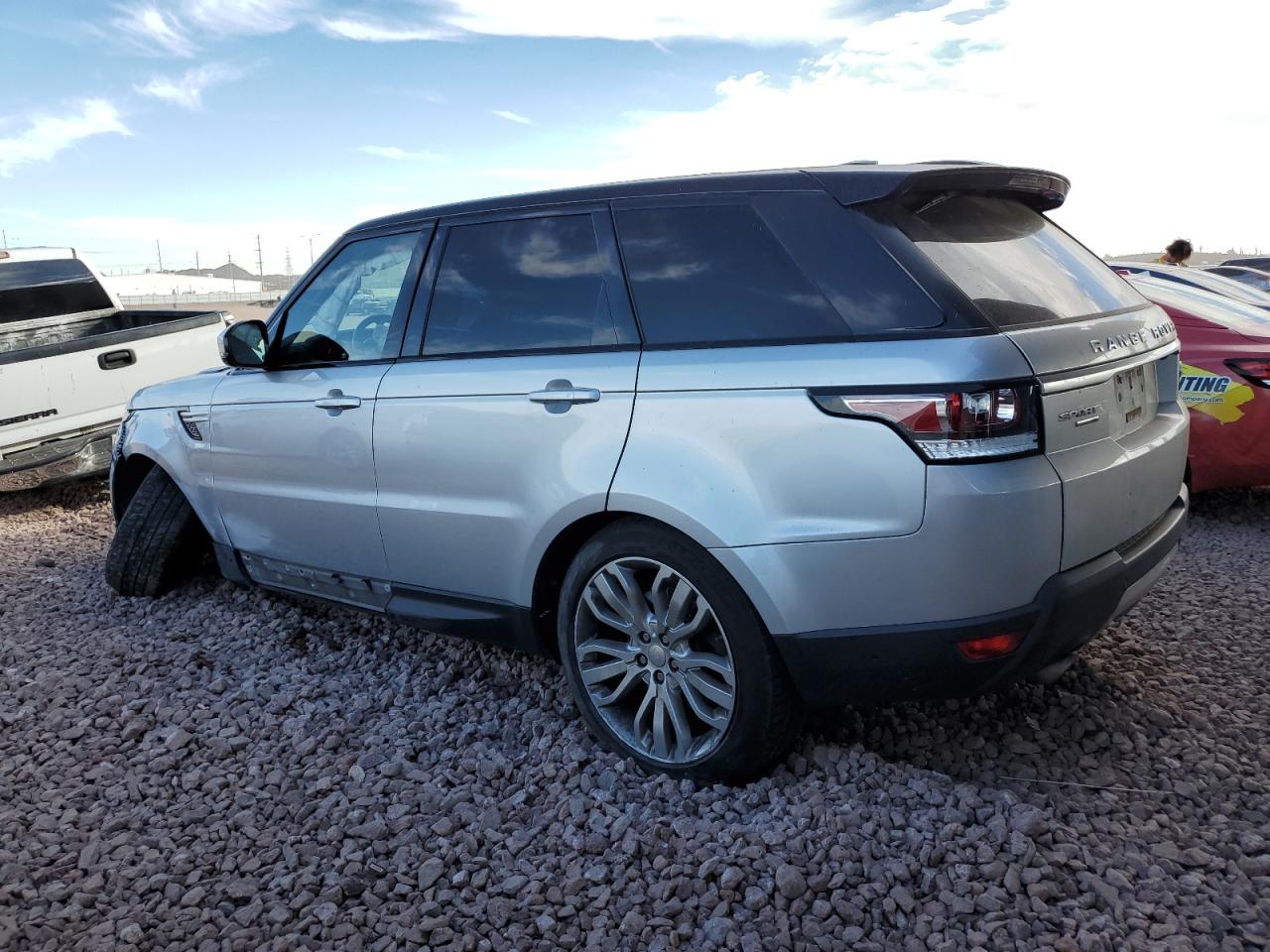 2015 Land Rover Range Rover - Image 2