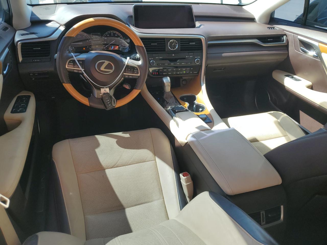 2017 Lexus RX - Image 8