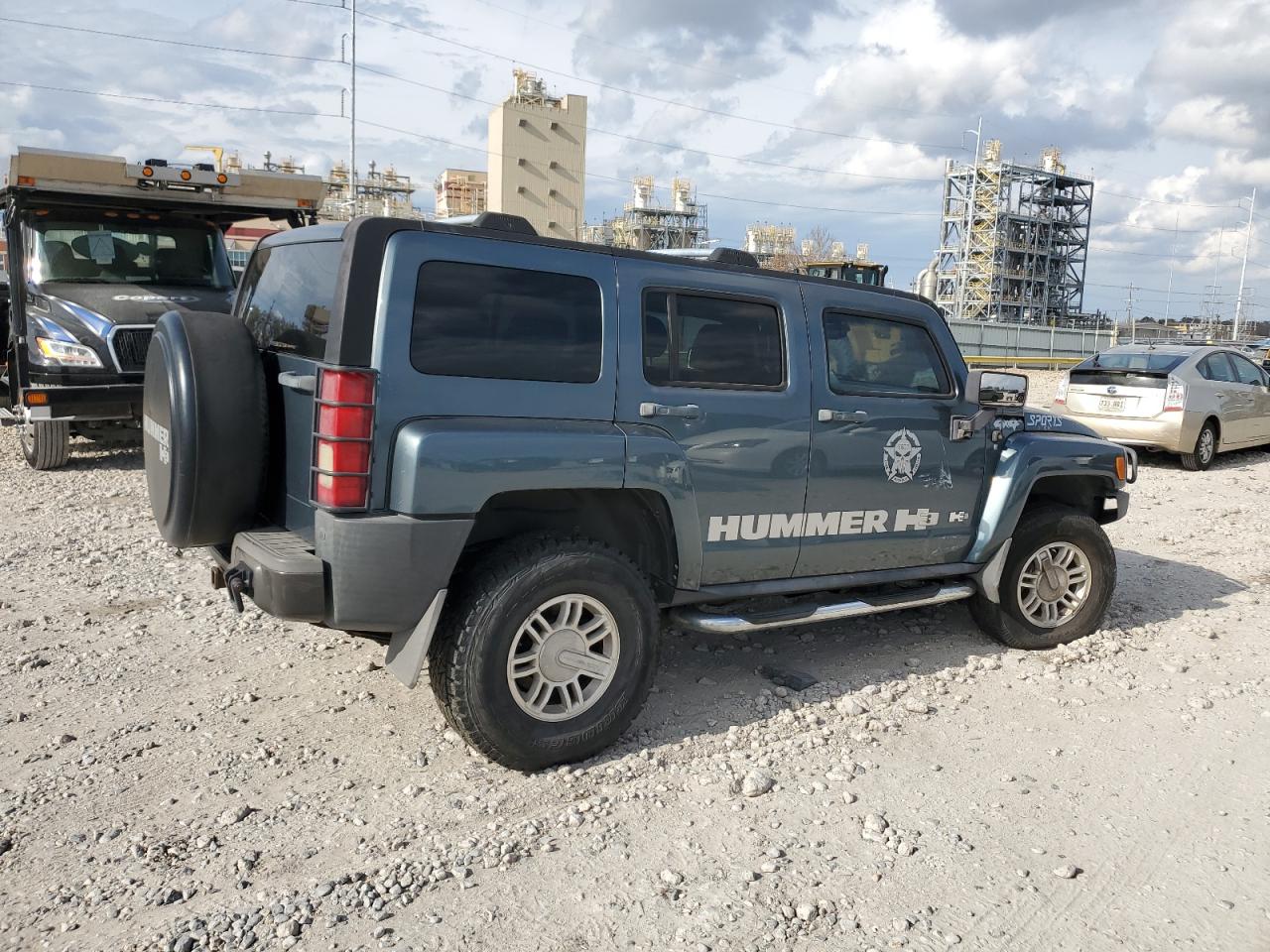 2007 Hummer H3 - Image 3