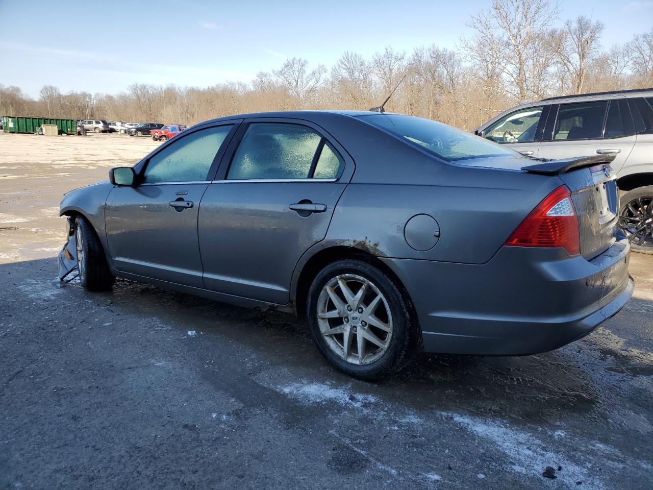 2012 Ford Fusion - Image 2