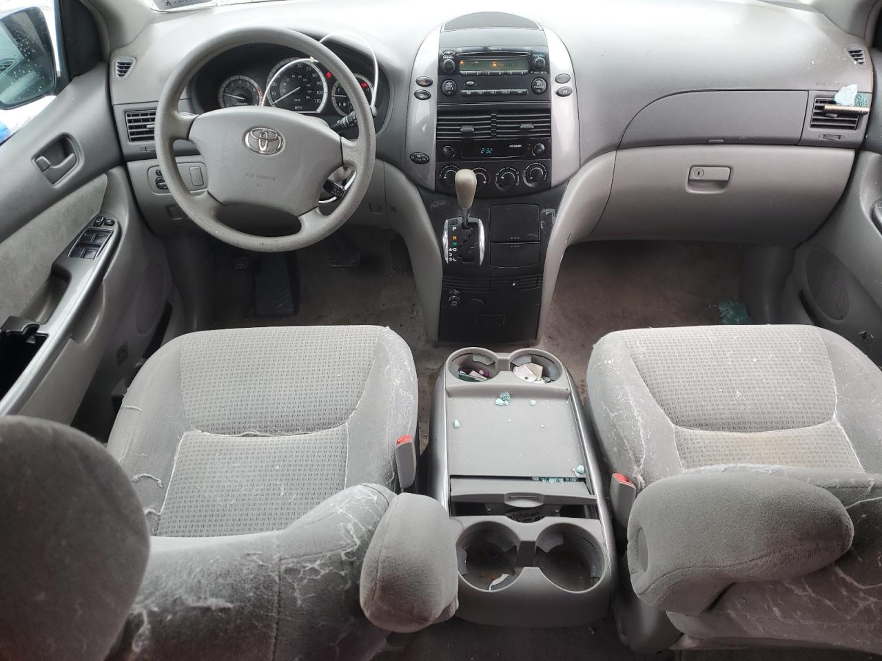 2006 Toyota Sienna - Image 8