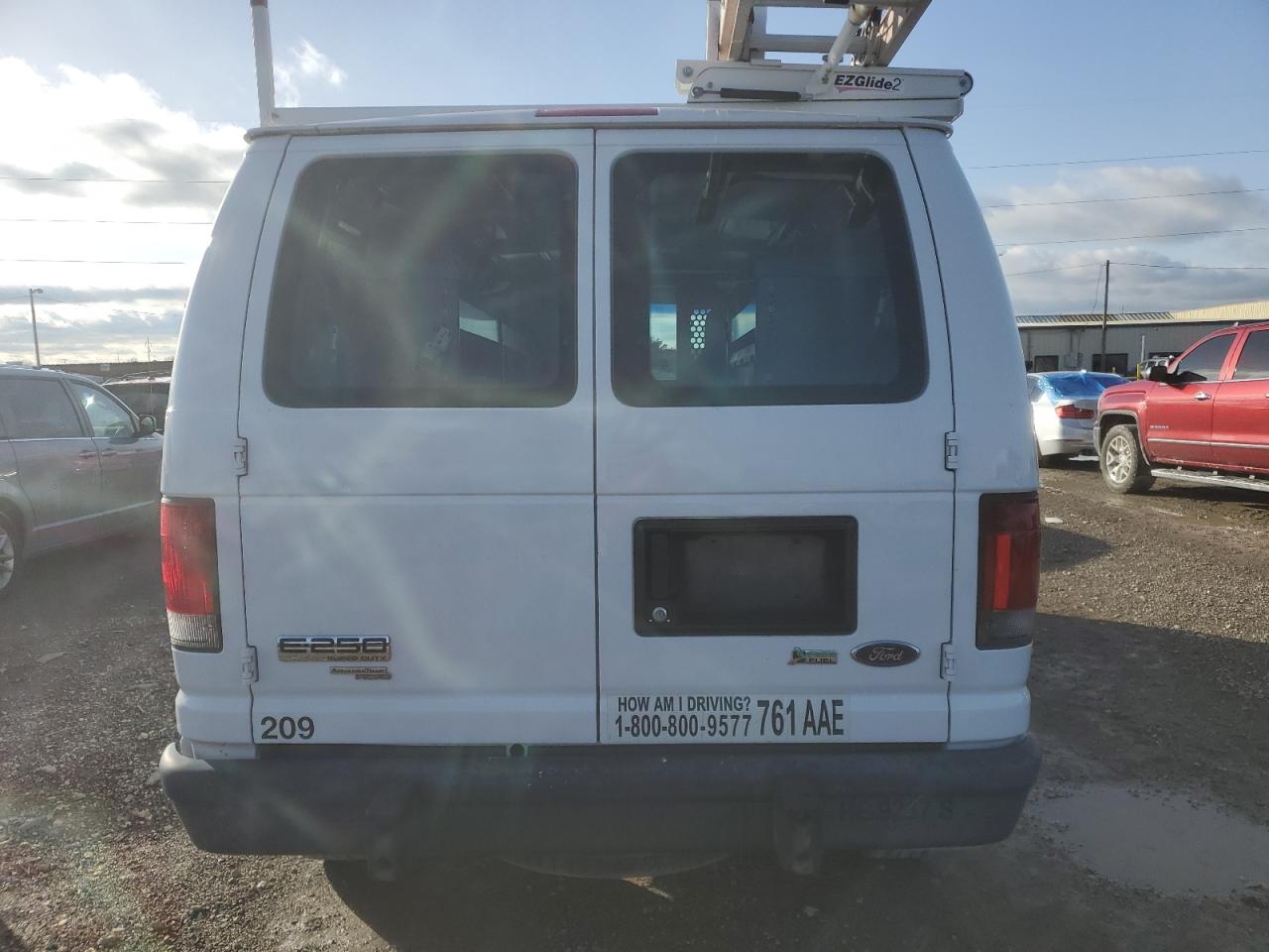 2014 Ford Econoline - Image 6