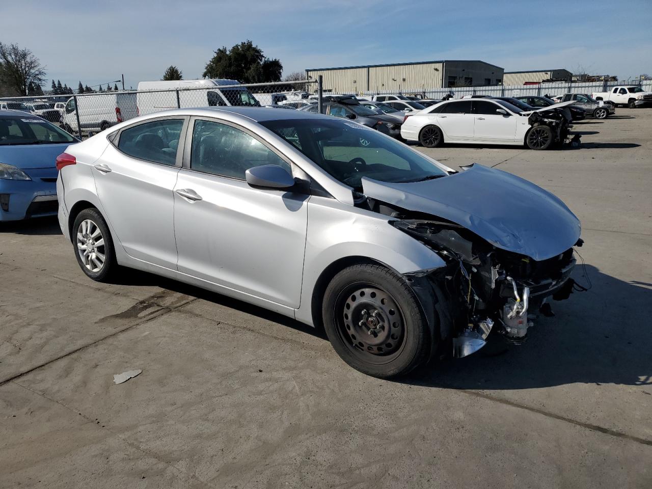 2013 Hyundai Elantra - Image 4