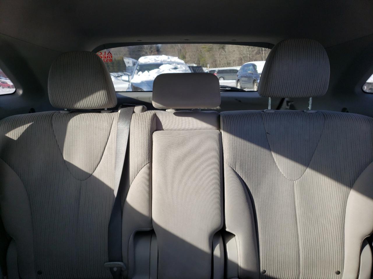 2011 Toyota Venza - Image 10