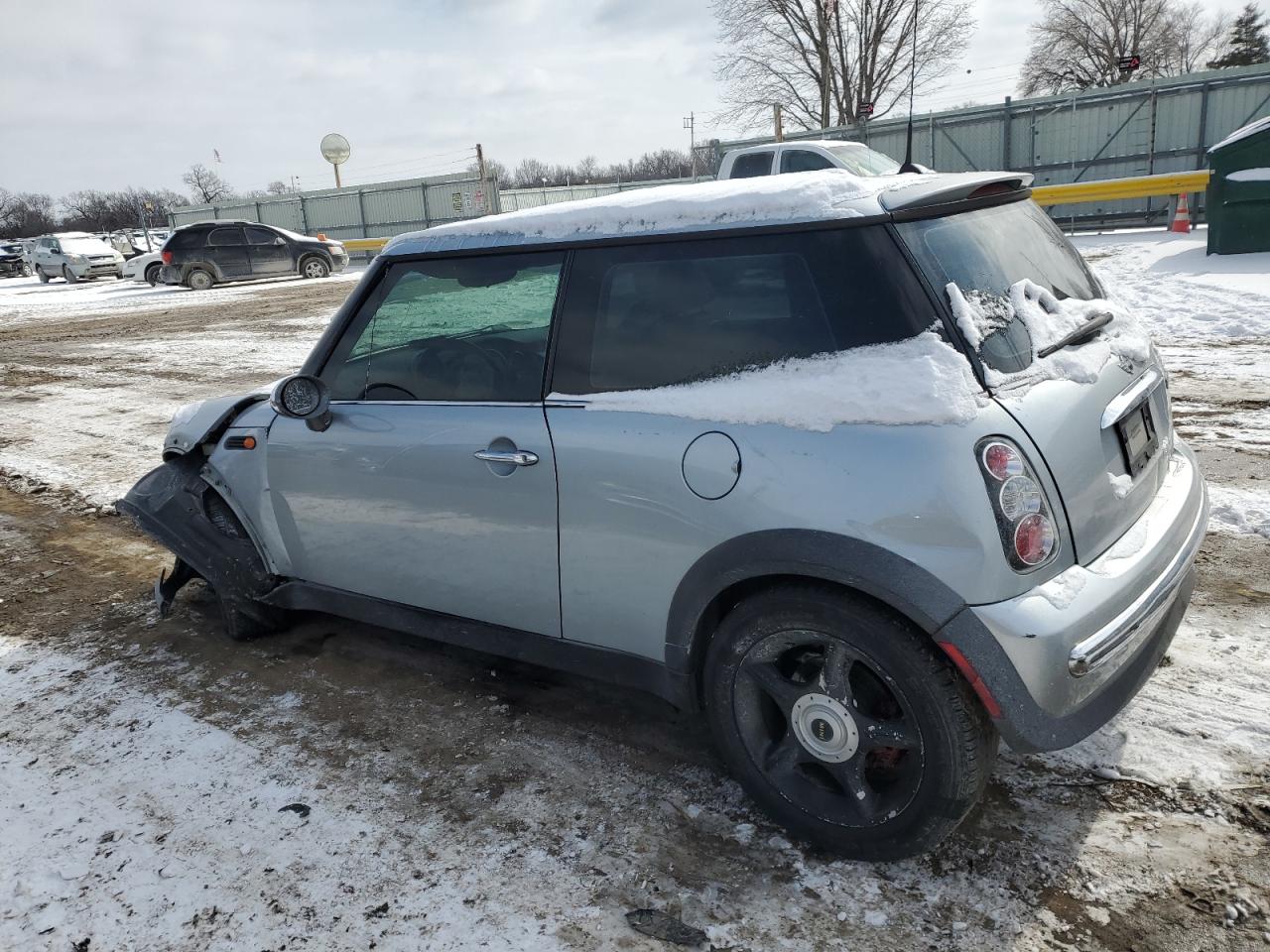 2004 MINI Cooper - Image 2