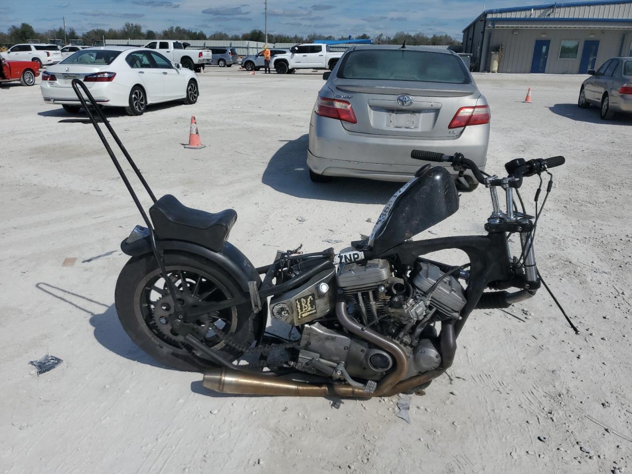 2002 Harley-Davidson Xl883 Hugger for Sale in Arcadia, FL - All Over
