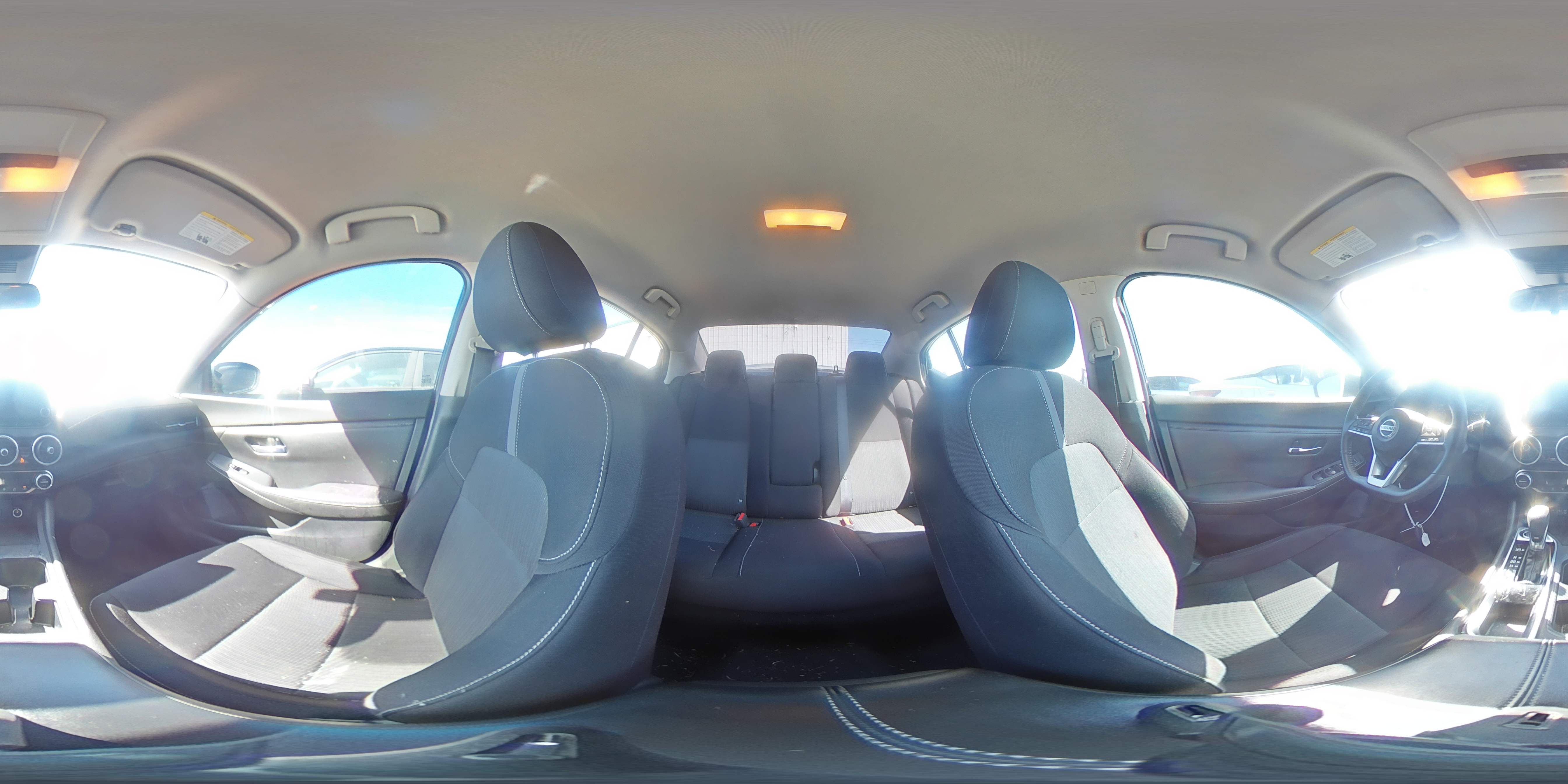 2020 Nissan Sentra - Image 12