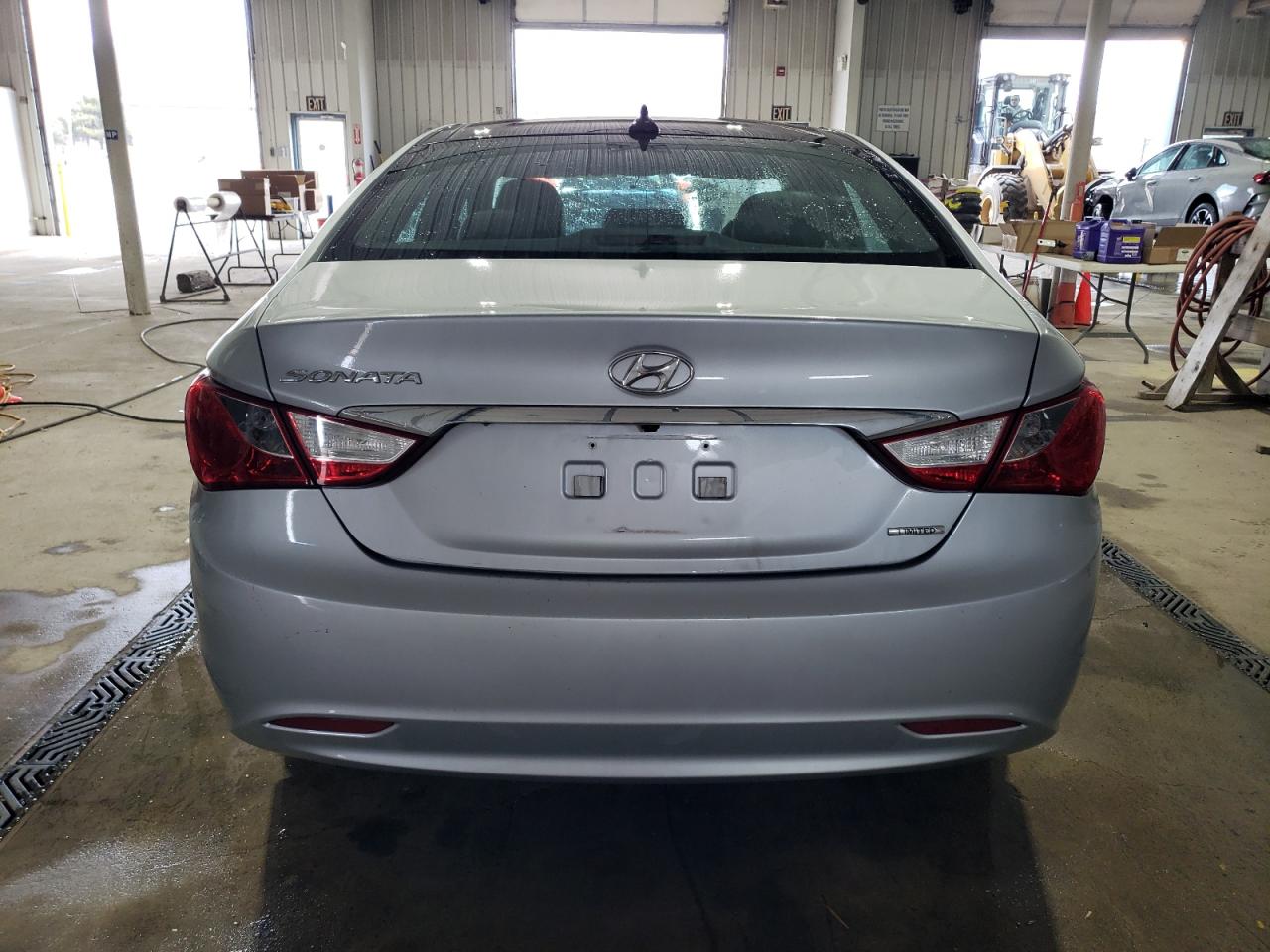 2013 Hyundai Sonata - Image 6