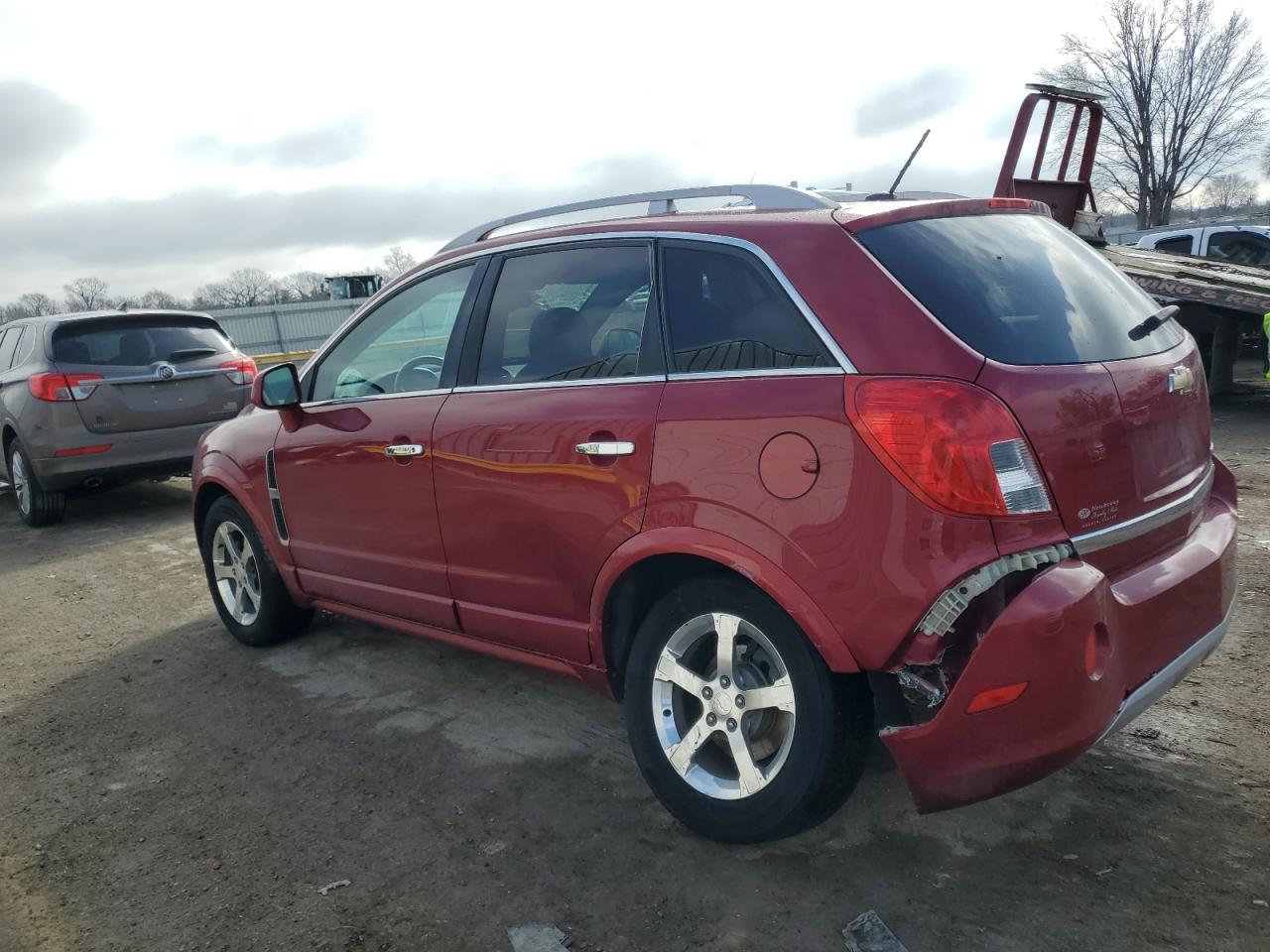 2013 Chevrolet Captiva - Image 2
