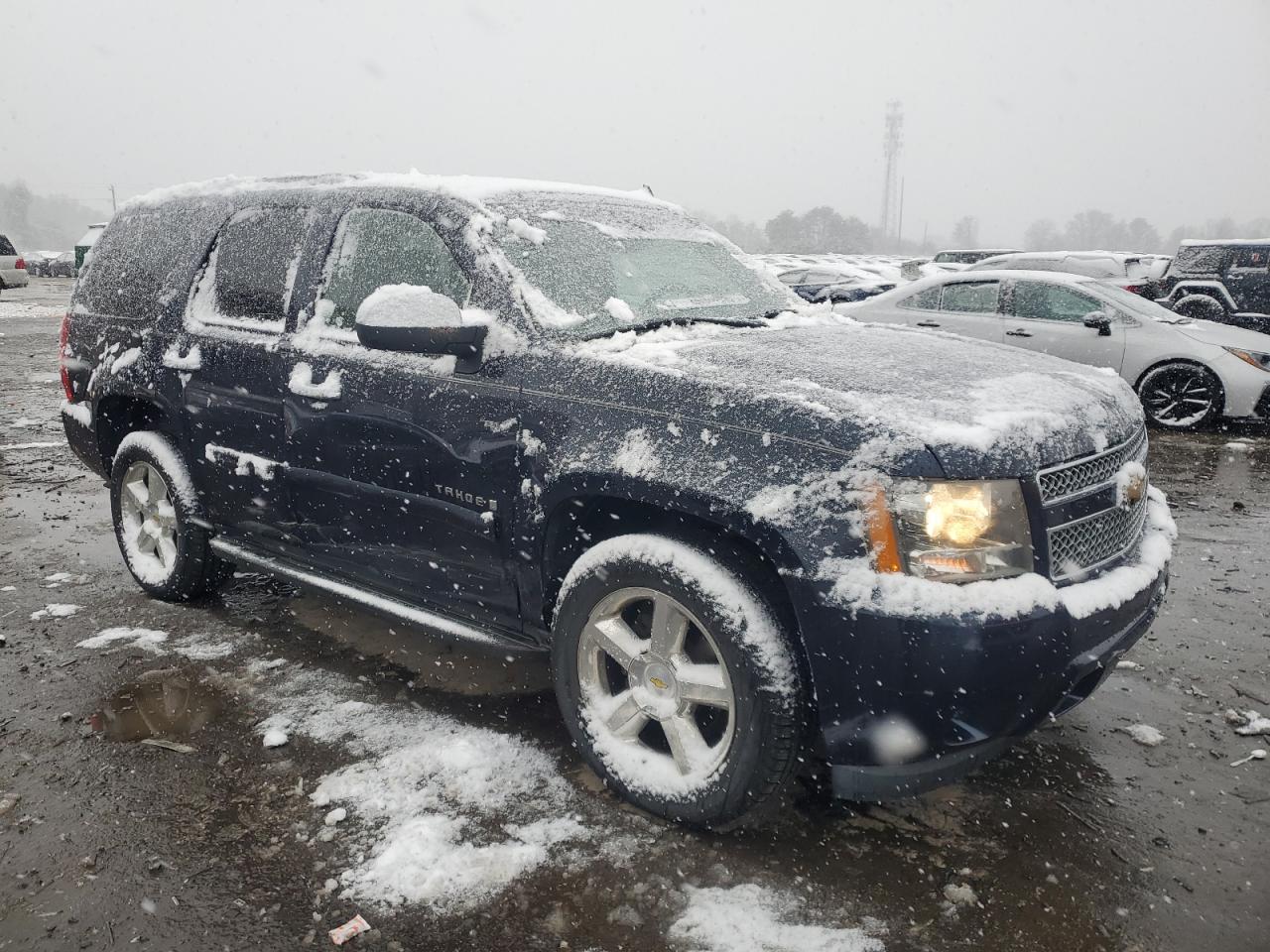 2008 Chevrolet Tahoe - Image 4