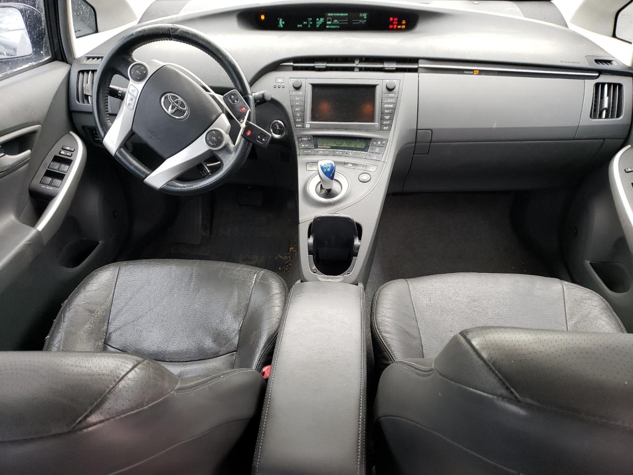 2010 Toyota Prius - Image 8