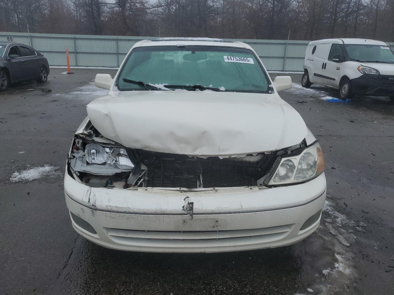 2002 Toyota Avalon - Image 5
