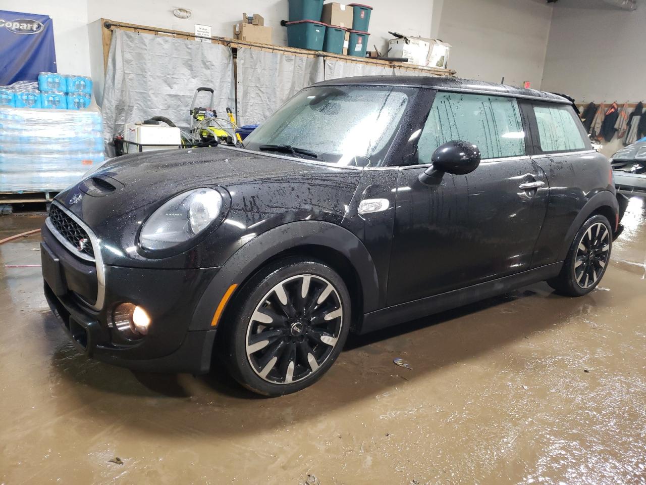 2019 MINI Cooper - Image 1