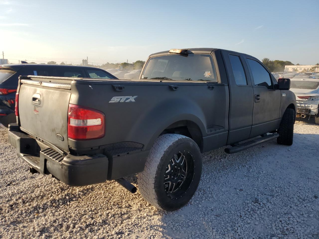 2007 Ford F-150 - Image 3