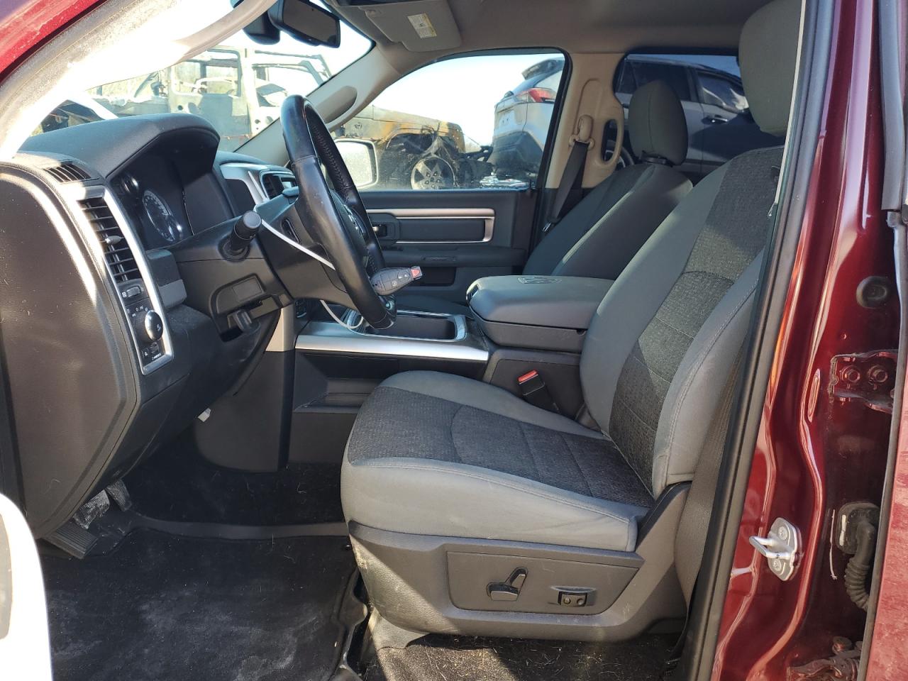 2017 RAM 1500 - Image 7
