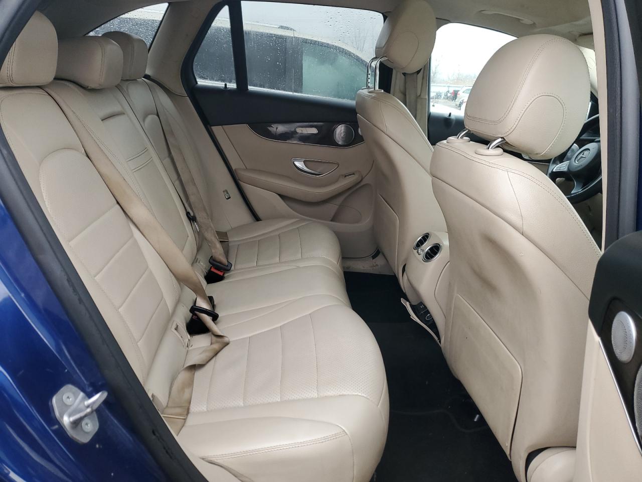 2018 Mercedes-Benz GLC - Image 10