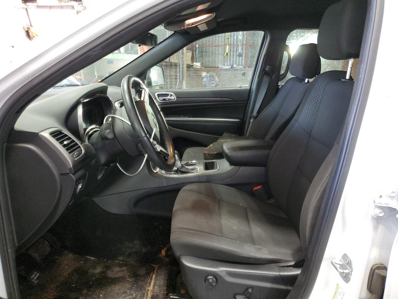 2019 Jeep Grand Cherokee - Image 7