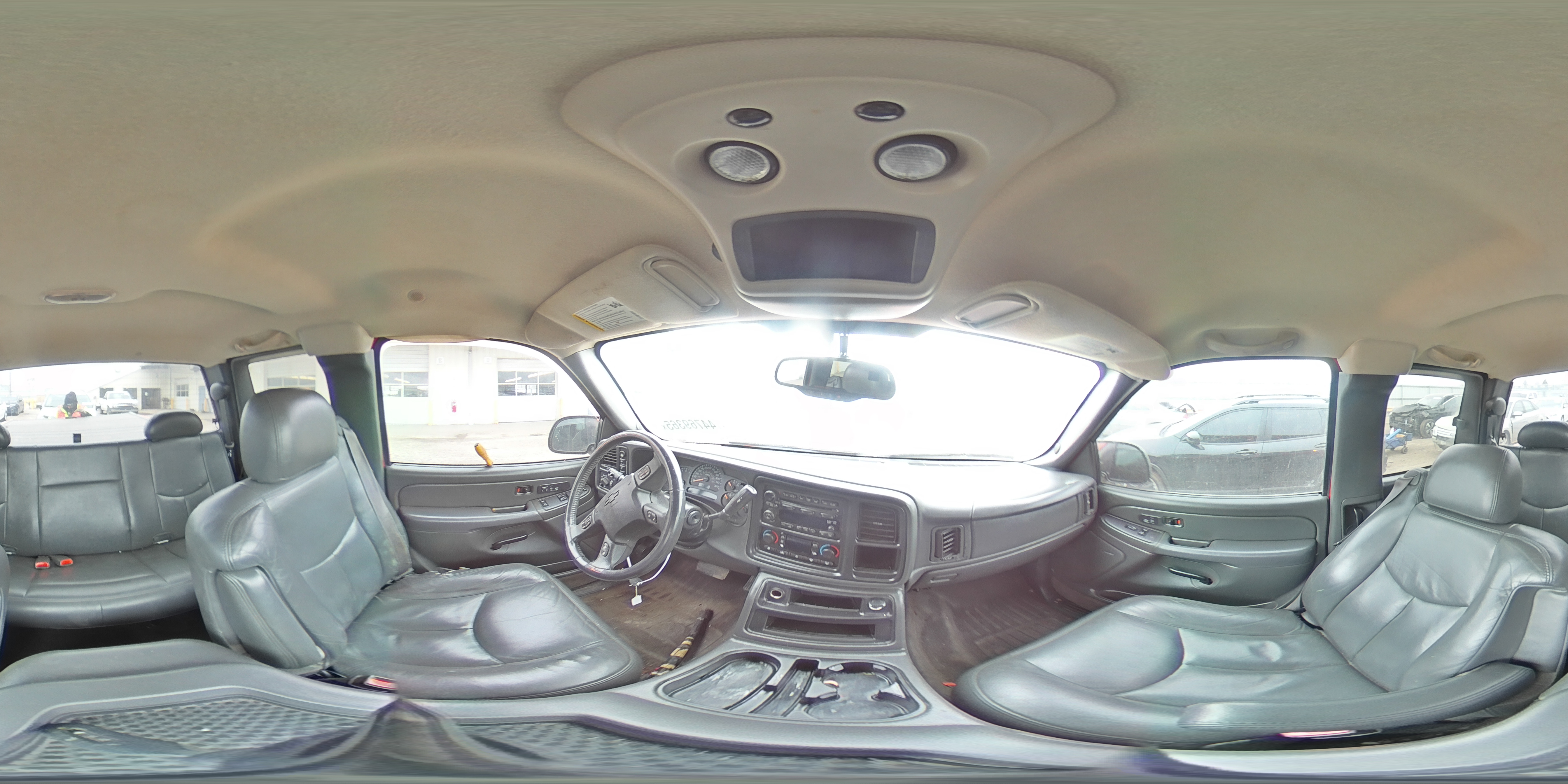 2005 Chevrolet Silverado - Image 12