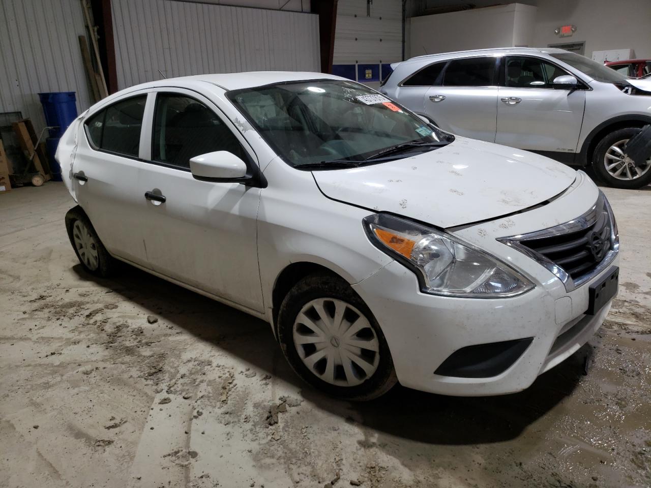 2017 Nissan Versa - Image 4