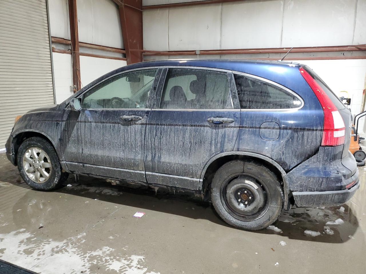 2011 Honda CR-V - Image 2