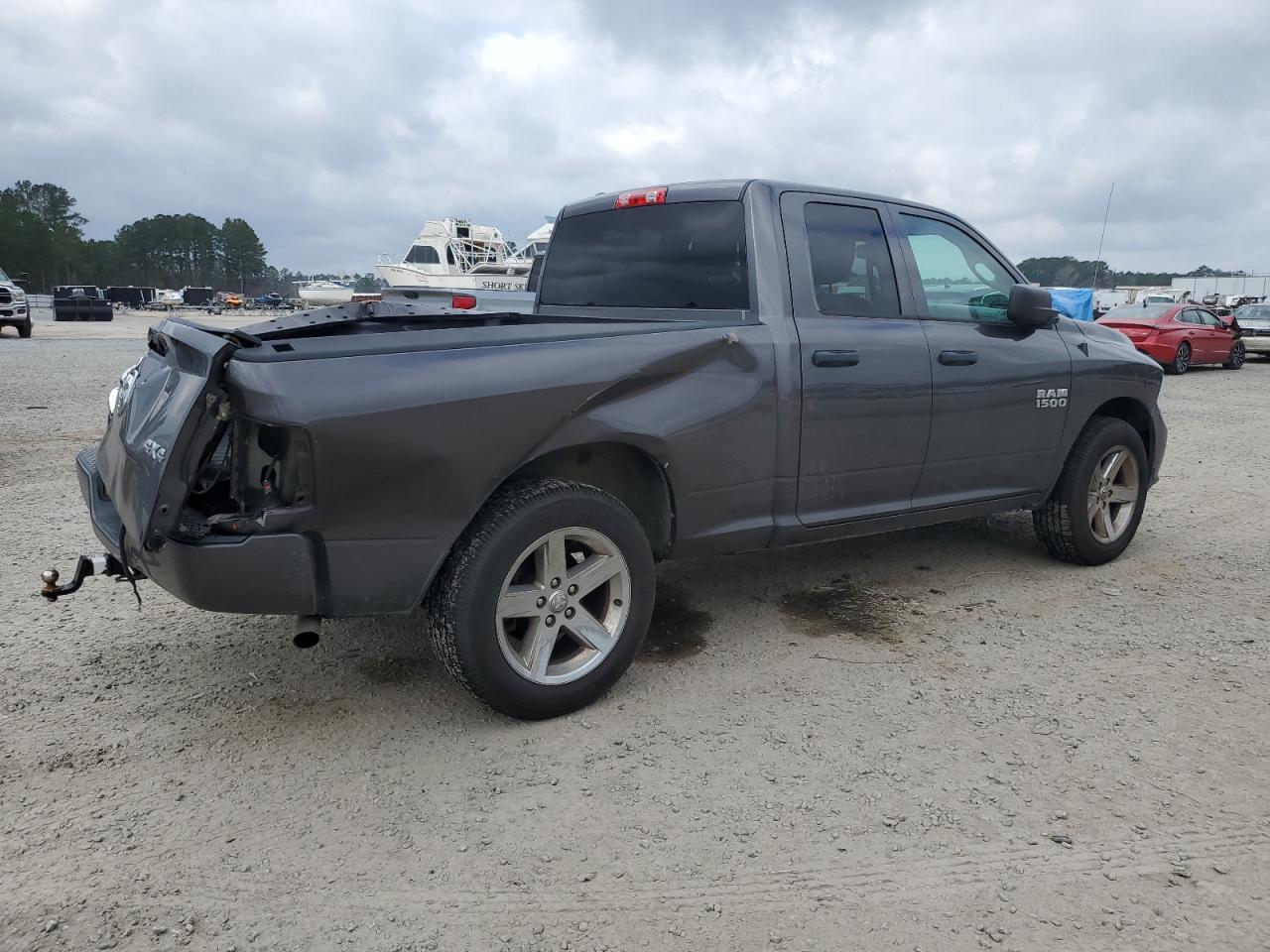 2016 RAM 1500 - Image 3