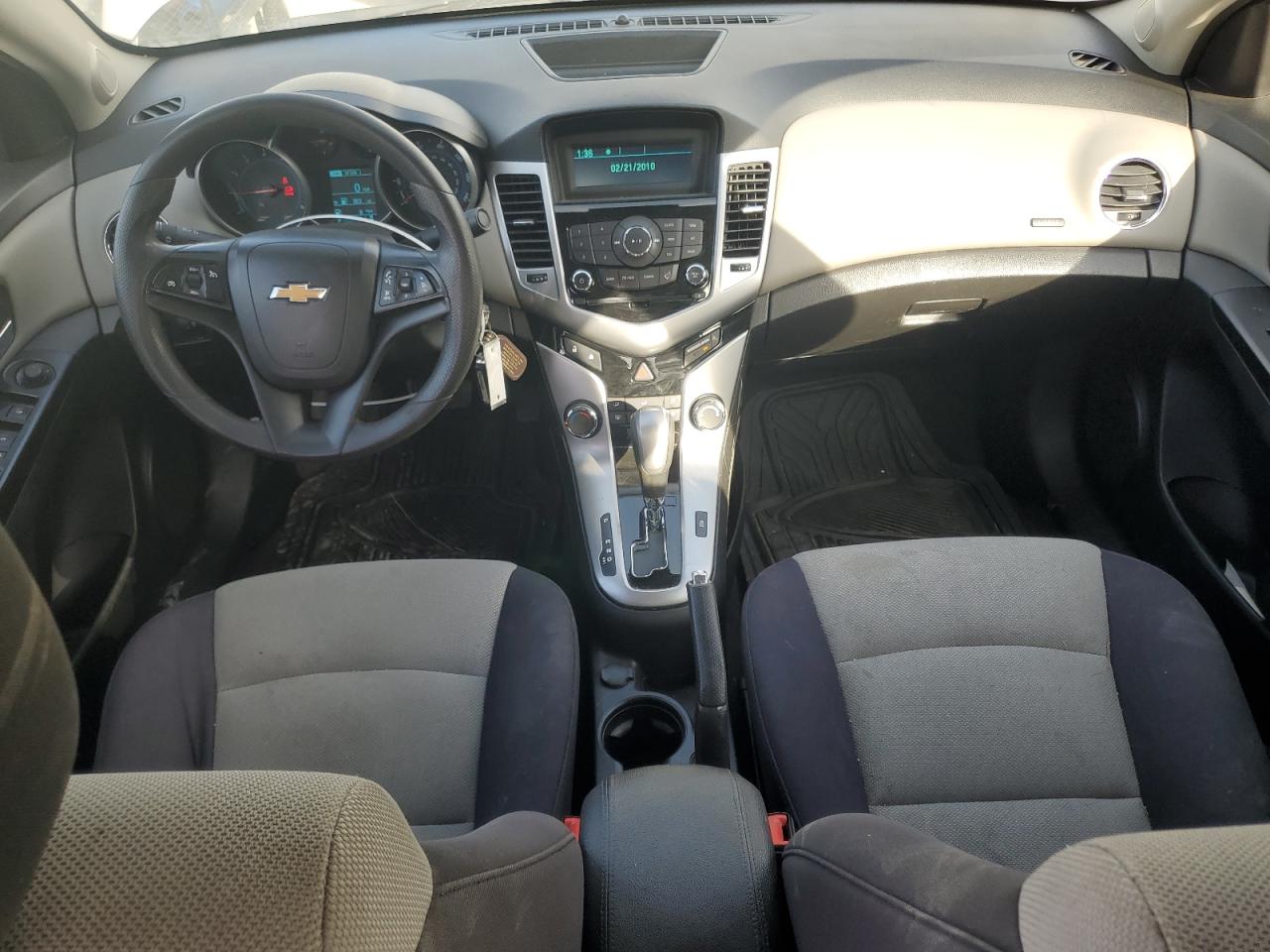 2014 Chevrolet Cruze - Image 8