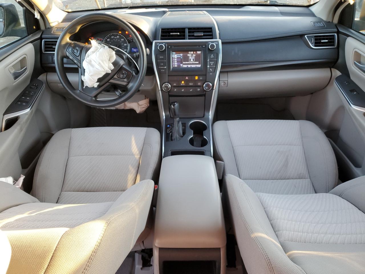 2015 Toyota Camry - Image 8