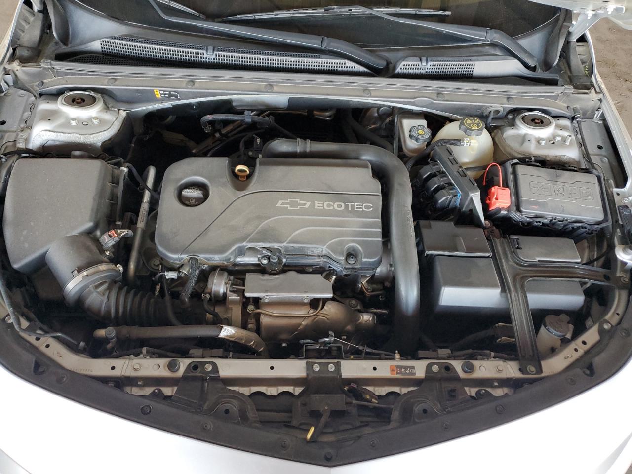 2016 Chevrolet Malibu - Image 11