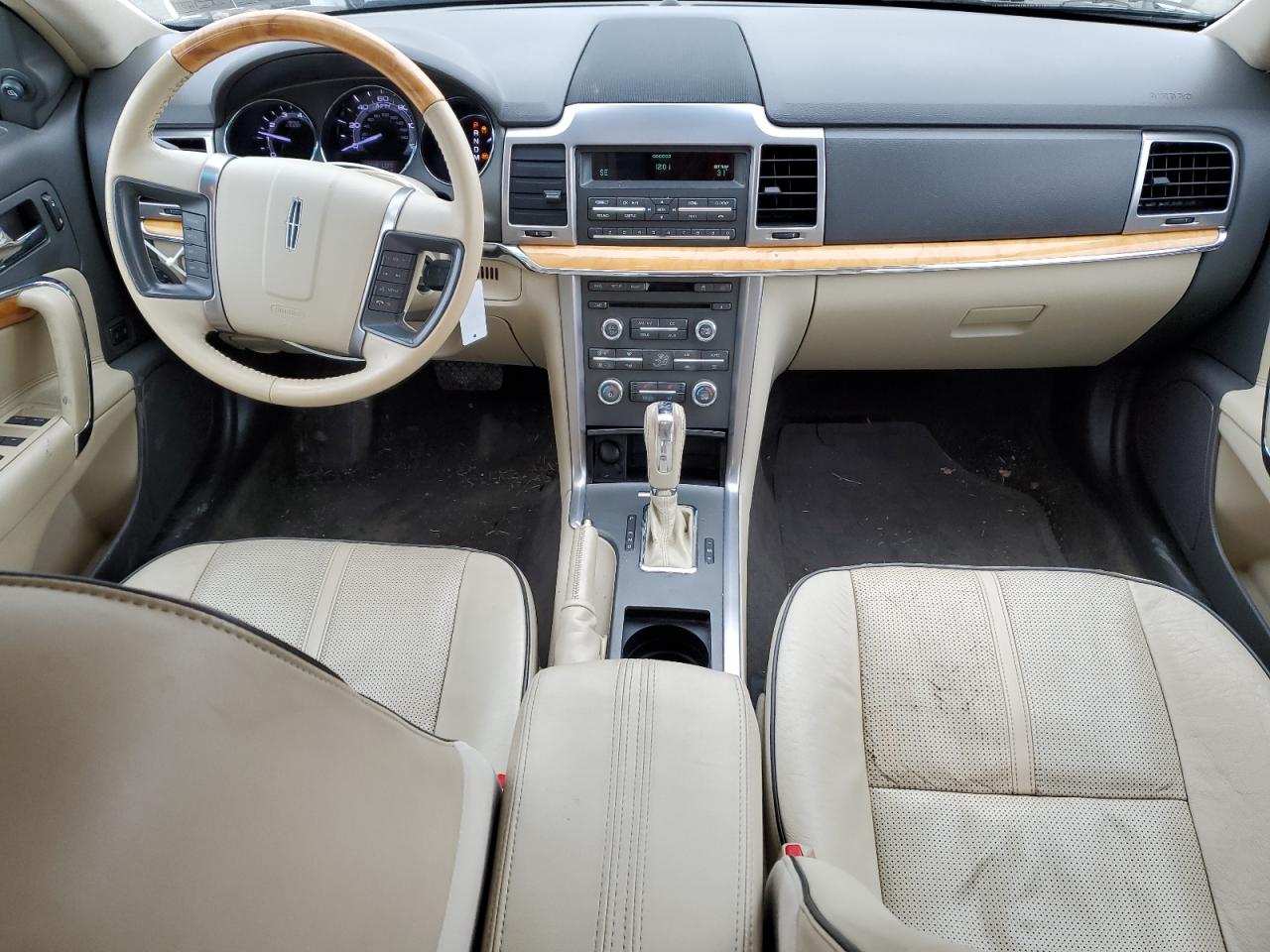 2010 Lincoln MKZ - Image 8