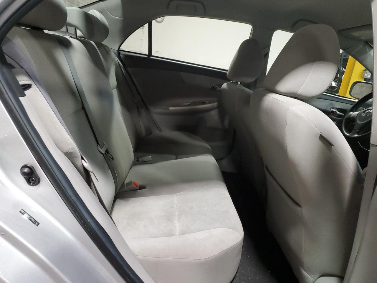 2011 Toyota Corolla - Image 10