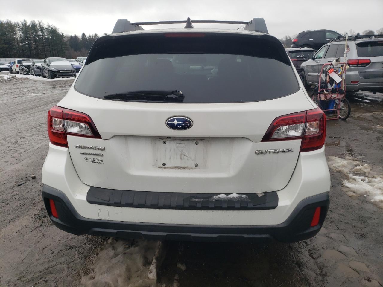 2018 Subaru Outback - Image 6