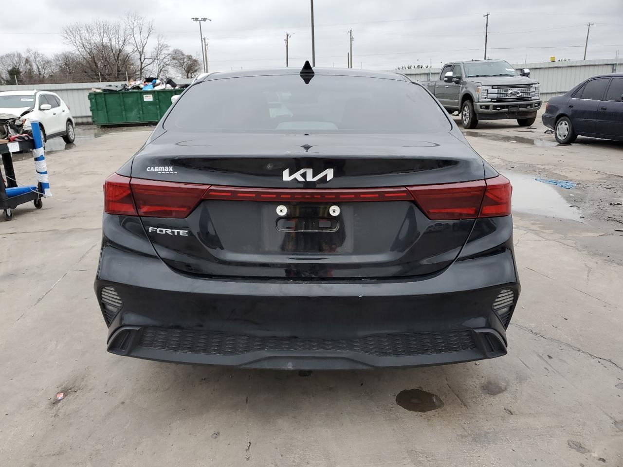 2022 Kia Forte - Image 6