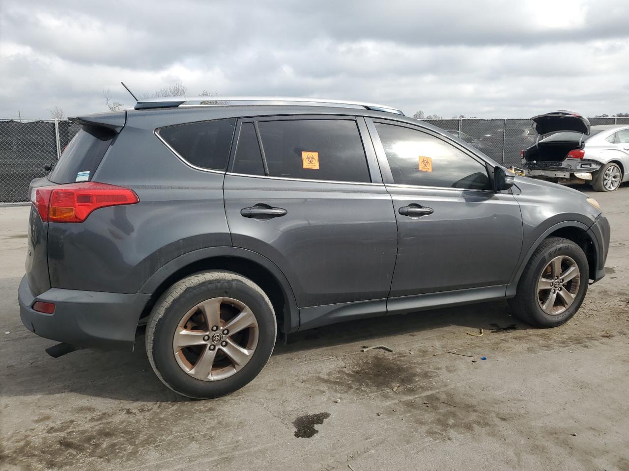 2015 Toyota RAV 4 - Image 3