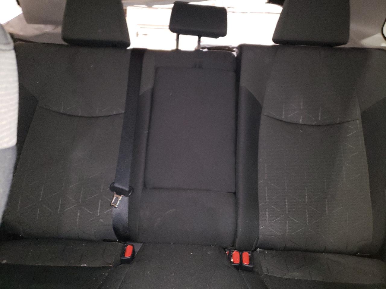2022 Toyota RAV 4 - Image 10