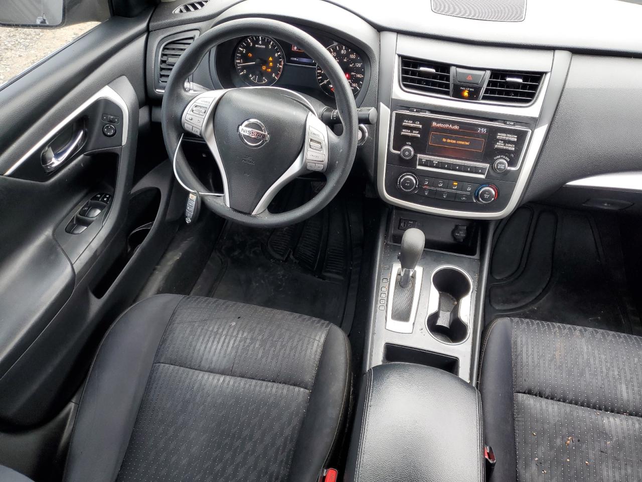 2017 Nissan Altima - Image 8