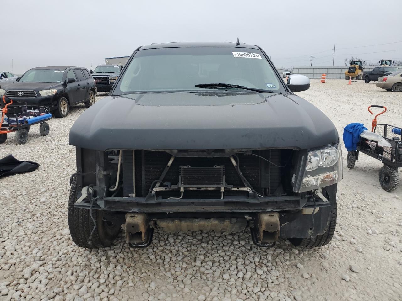 2011 Chevrolet Suburban - Image 5