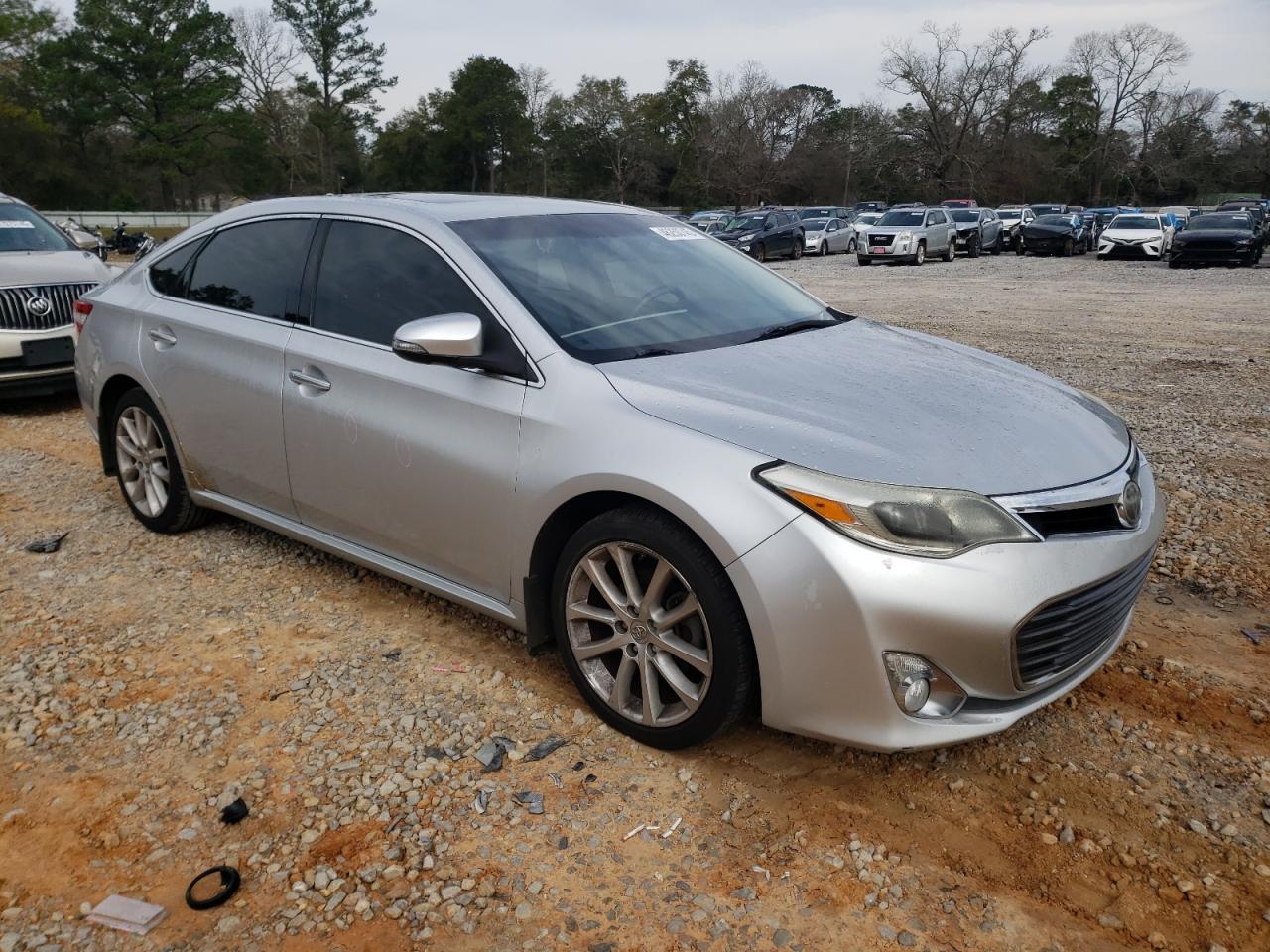 2014 Toyota Avalon - Image 4