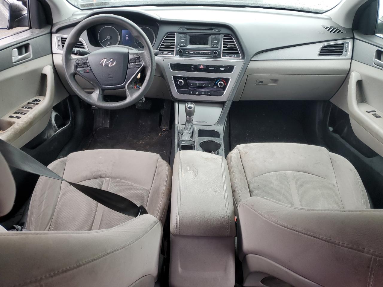 2015 Hyundai Sonata - Image 8