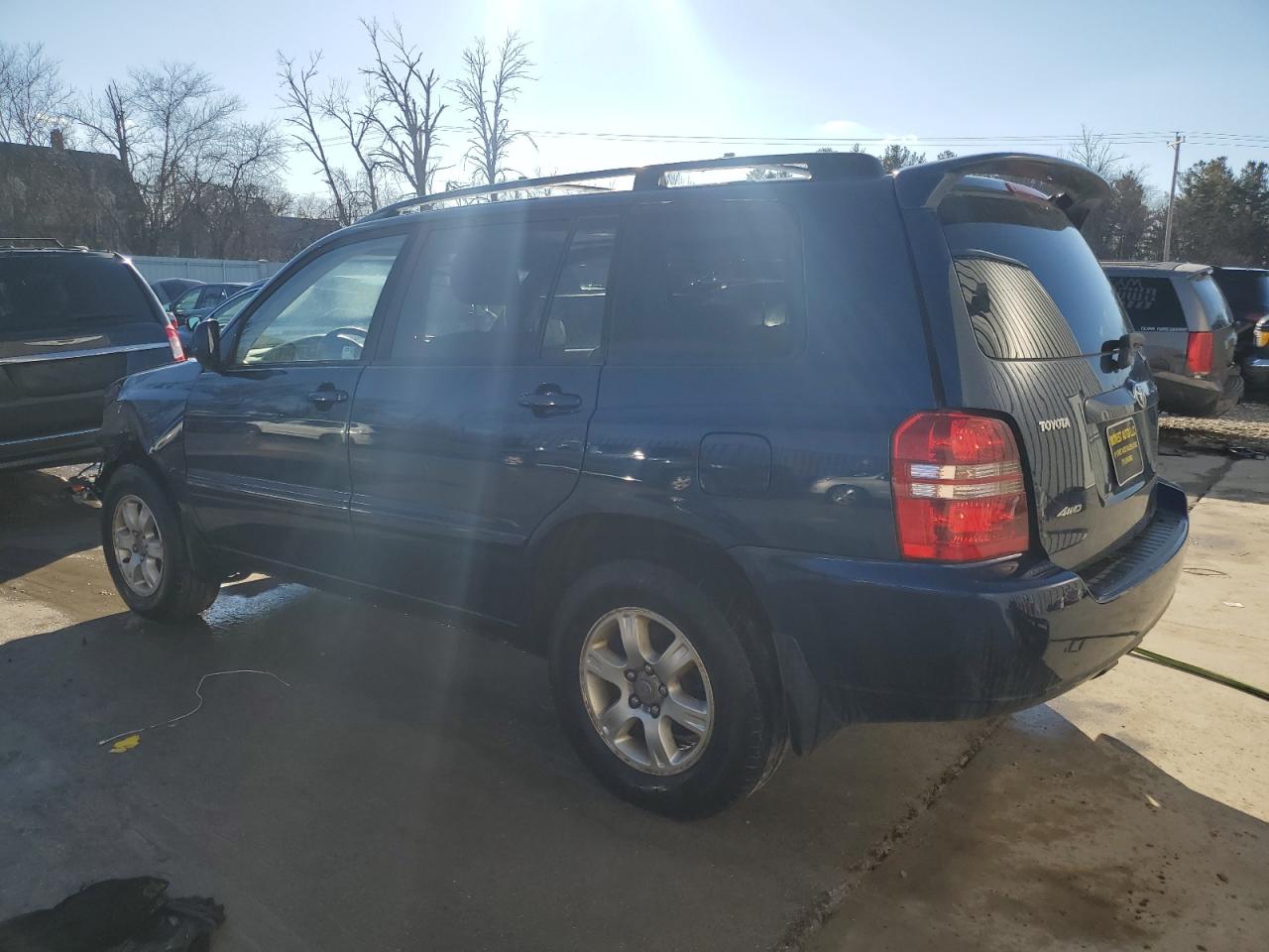 2003 Toyota Highlander - Image 2