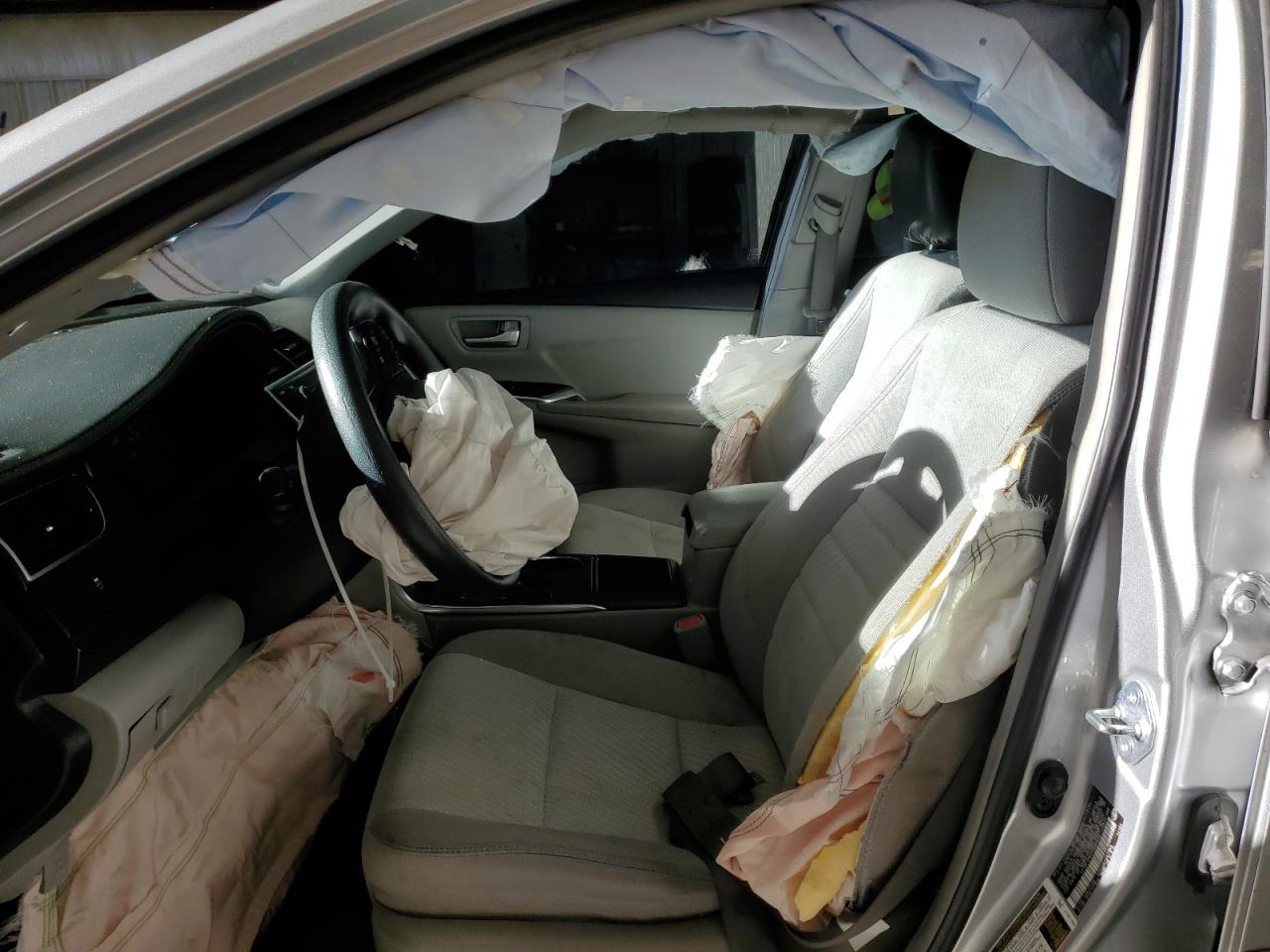 2015 Toyota Camry - Image 7
