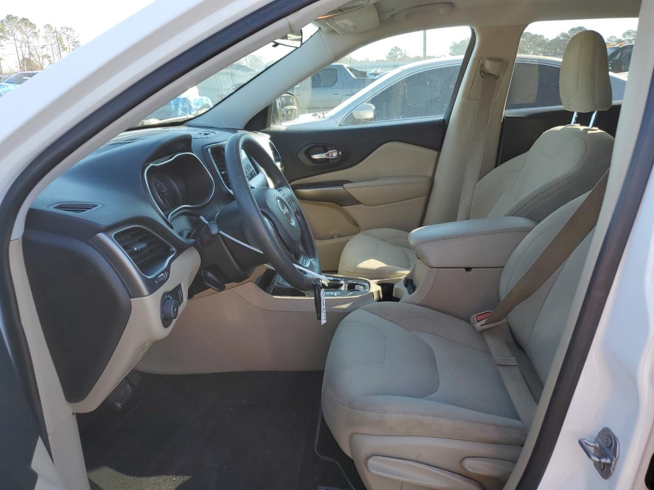 2019 Jeep Grand Cherokee - Image 7