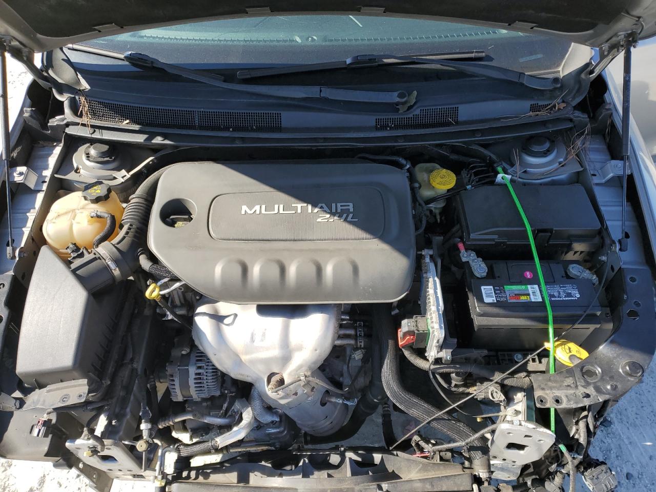 2015 Chrysler 200 - Image 11