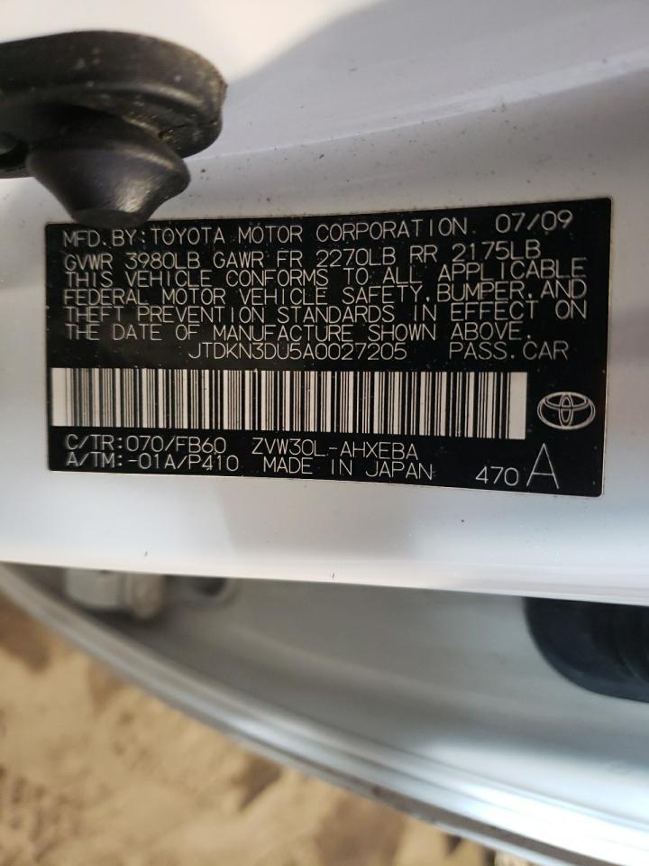 2010 Toyota Prius - Image 13