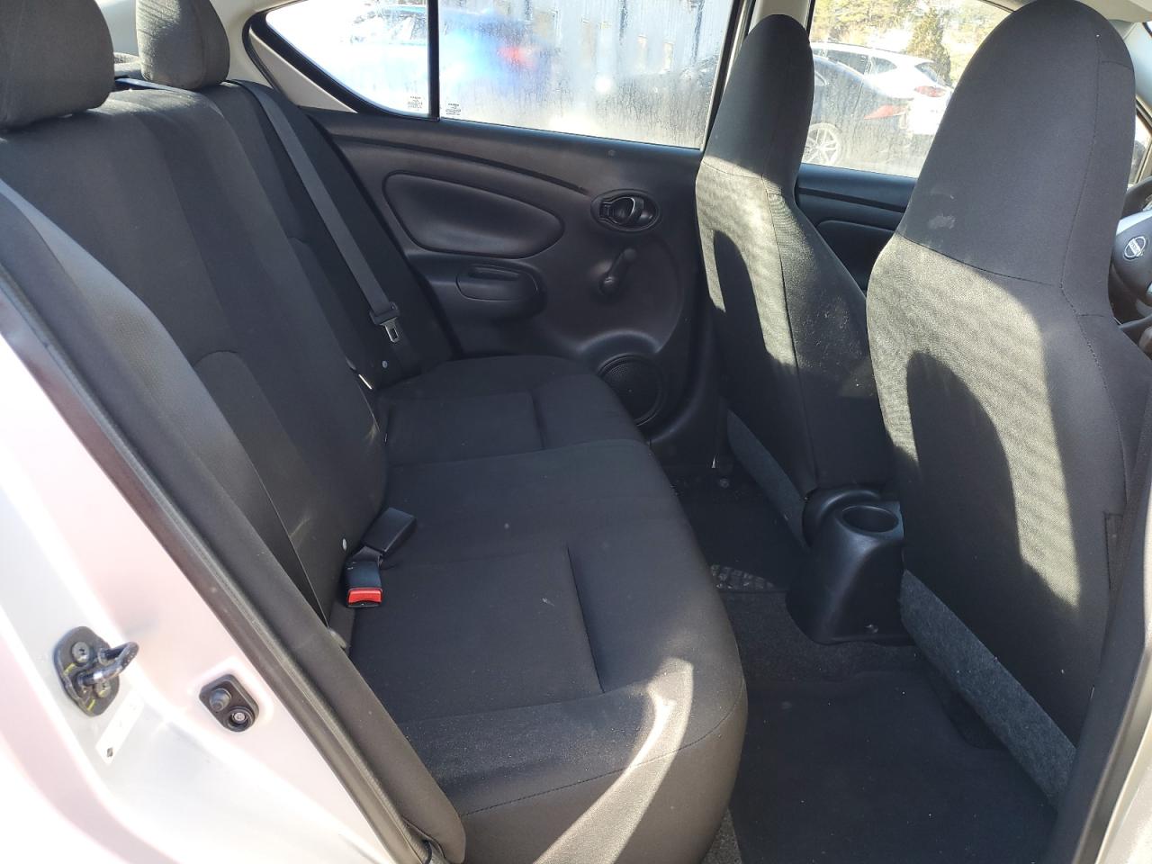 2015 Nissan Versa - Image 10