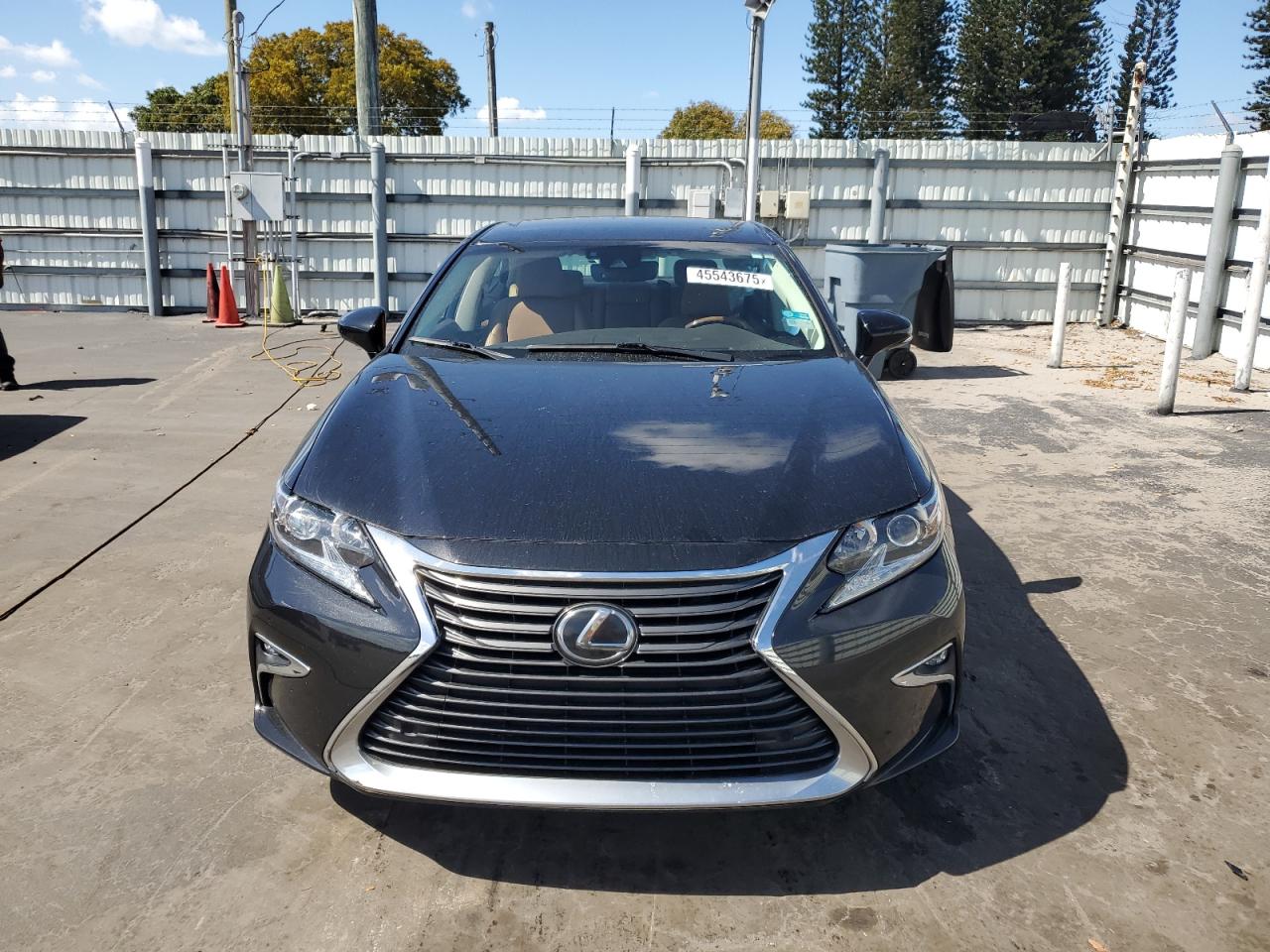 2018 Lexus ES - Image 5