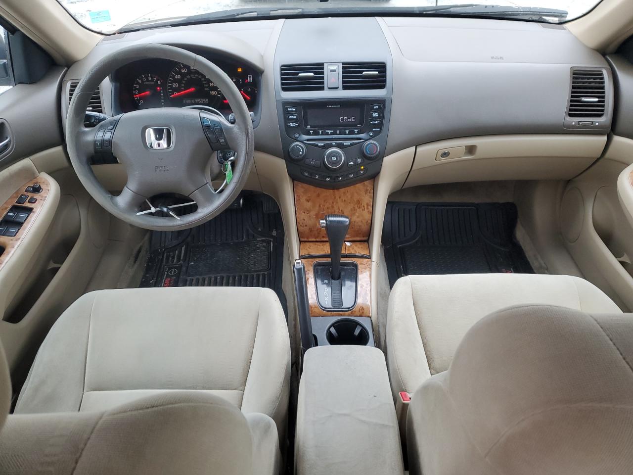 2004 Honda Accord - Image 8