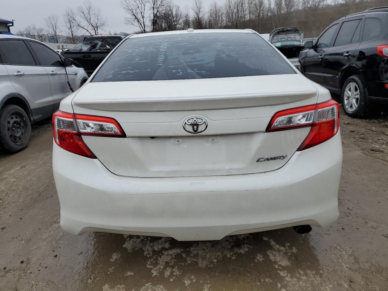 2014 Toyota Camry - Image 6