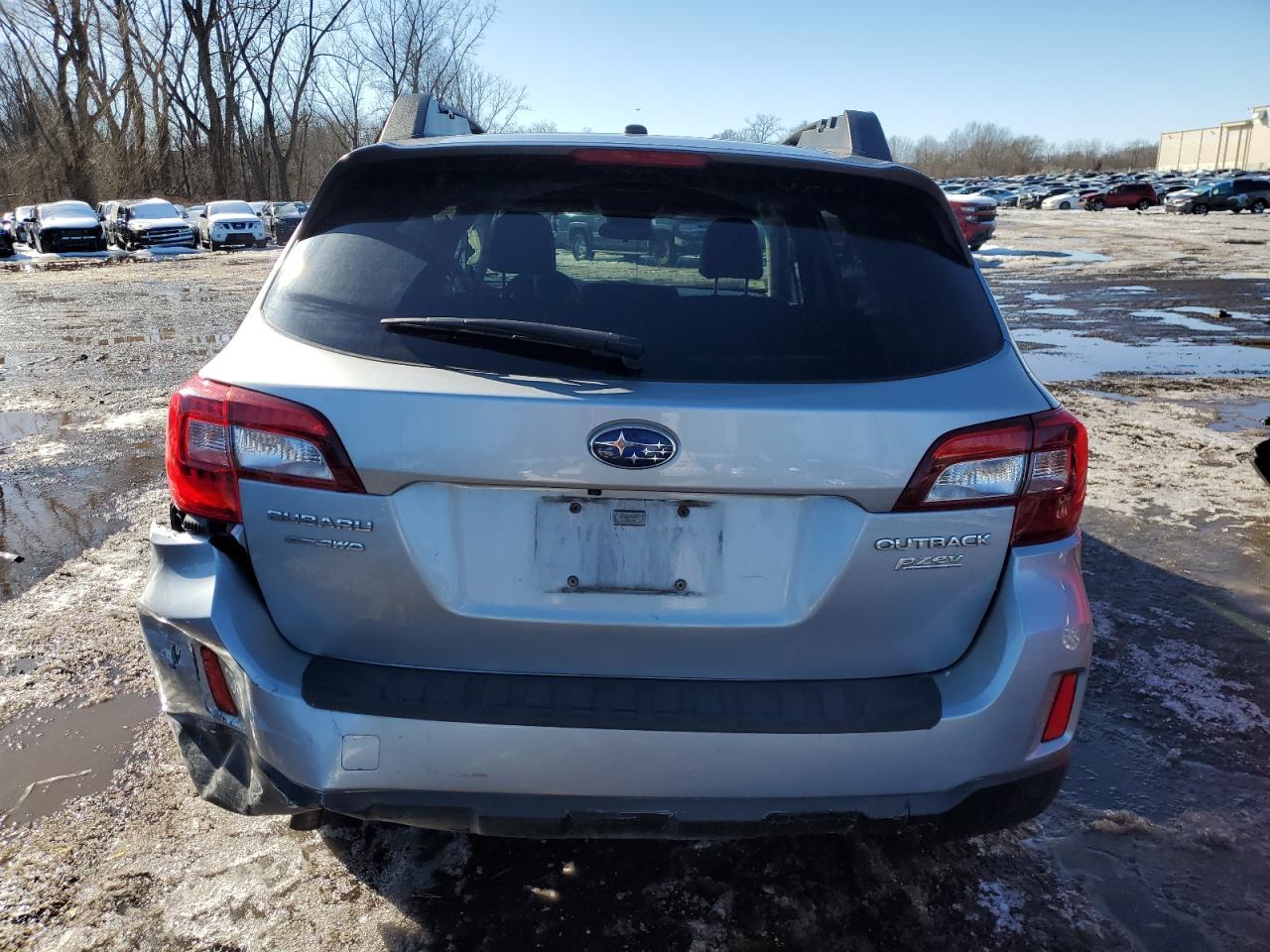 2015 Subaru Outback - Image 6