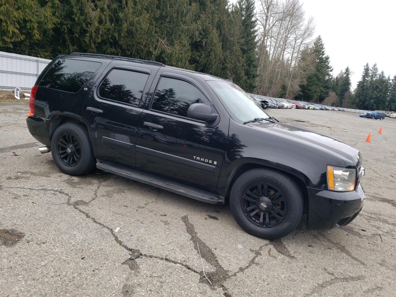 2007 Chevrolet Tahoe - Image 4
