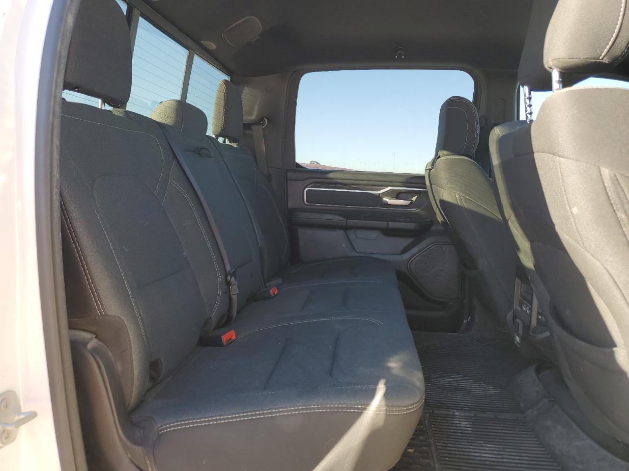 2021 RAM 1500 - Image 10